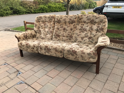 Upholstery cleaning carpet cleaning rug cleaning Carrickfergus Upholstery cleaning carpet cleaning rug cleaning Carrickfergus
